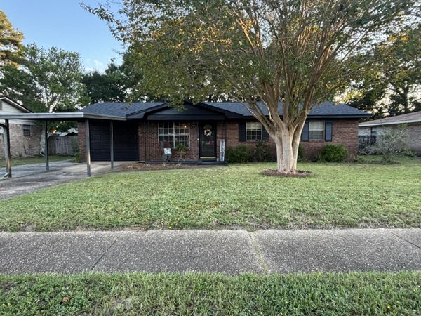 163 Marcia Drive, Mary Esther, FL 32569