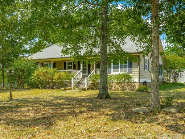 380 Camp Road, Chickamauga 30707