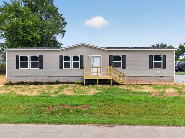 198 C Ray Ward St , Doyle, TN 38559