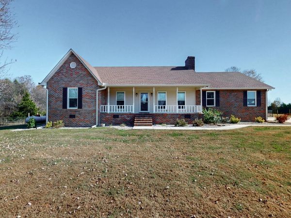 120 Three Forks Bridge Rd , Wartrace, TN 37183