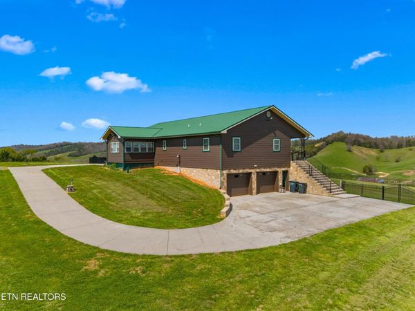 1900 US 321 , Parrottsville, TN 37843