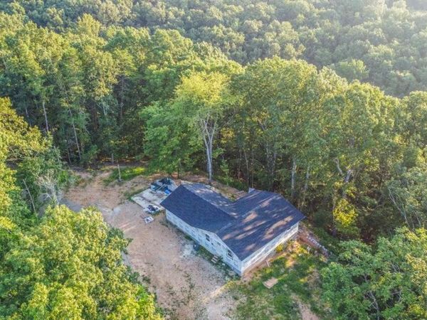 140 Mary Brown Lane, Rockwood 37854
