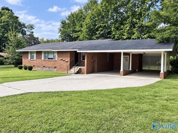213 Falkner Circle, Boaz, AL 35957