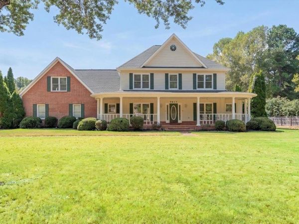 9817 WOODLAND VIEW LN, Memphis, TN 38018
