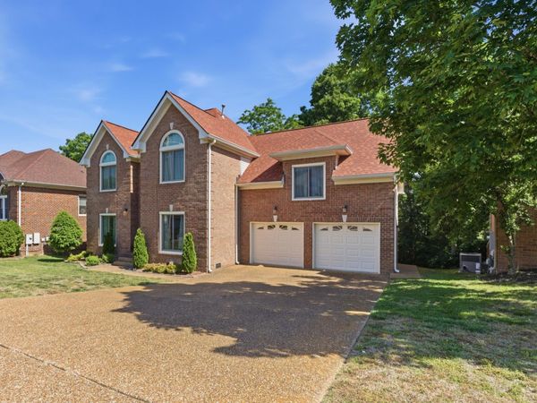 4913 Tulip Grove Ln , Hermitage, TN 37076