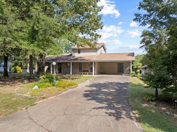 2606 W Hillview Drive, Dalton 30721
