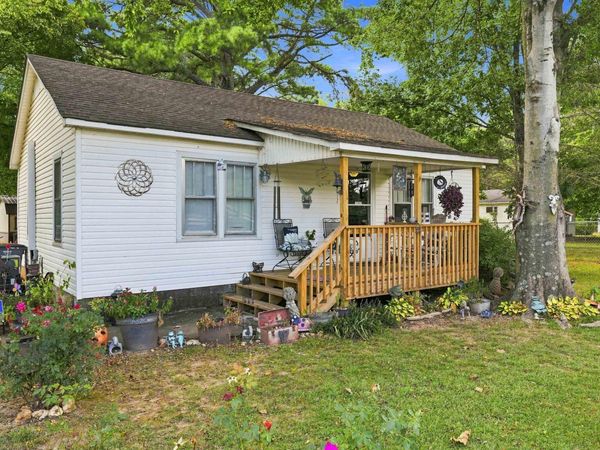 3055 Co Rd 61, Florence, AL 35634