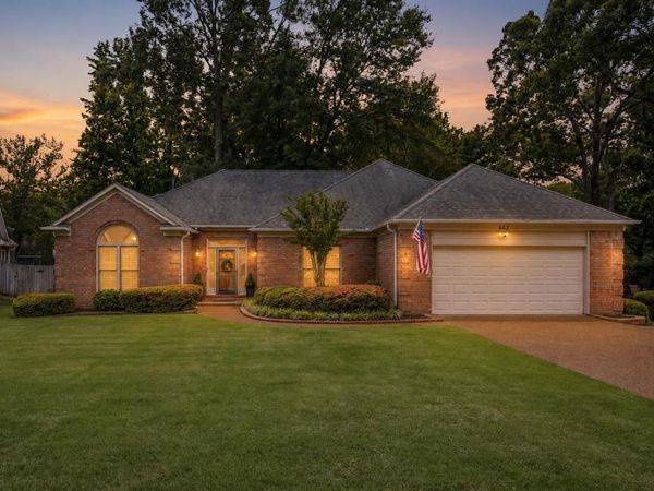 643 WOOD VALLEY DR, Collierville, TN 38017