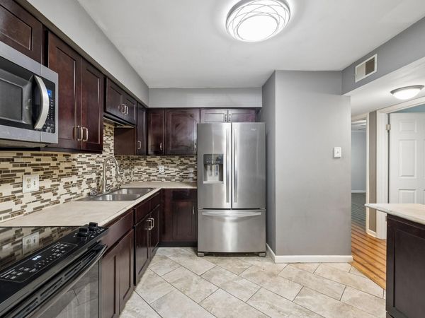555 N DuPont Ave , Unit D92, Madison, TN 37115
