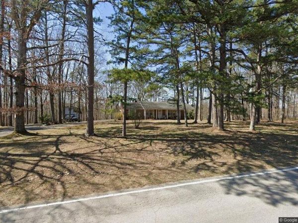 118 Indian Creek Rd , Hohenwald, TN 38462