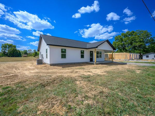 3 Crimson Street, Cave City, AR 72521