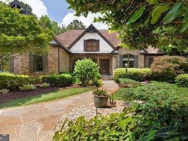 1900 Danforth Pointe Drive NE, Marietta, GA 30066