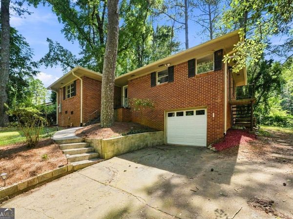 128 Dickson Court, Marietta, GA 30066