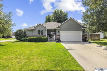 1631 Woods Drive, Fremont, NE 68025