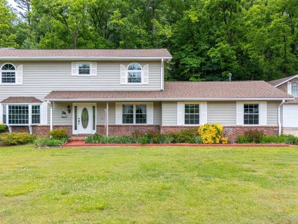 6848 Ivanwood Drive, Hixson, TN 37343