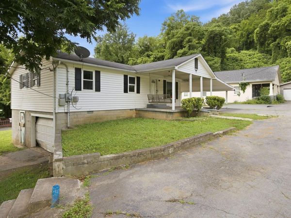 315 Hillsview Drive , Chattanooga, TN 37405