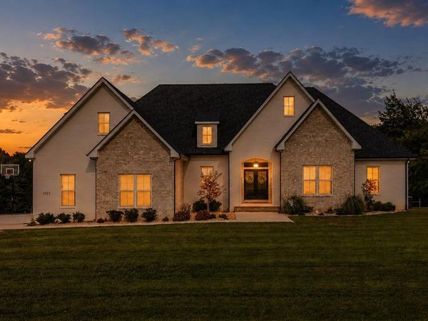 1021 Old Center Church Rd , Shelbyville, TN 37160