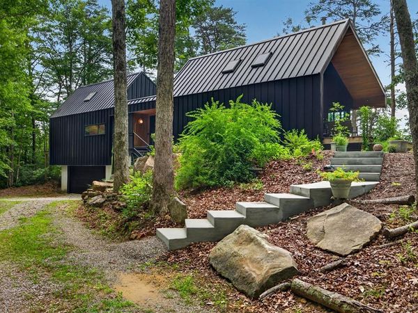 378 Parkside Ln , Spencer, TN 38585