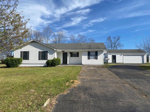 345 PAULINE DR, Adamsville, TN 38310