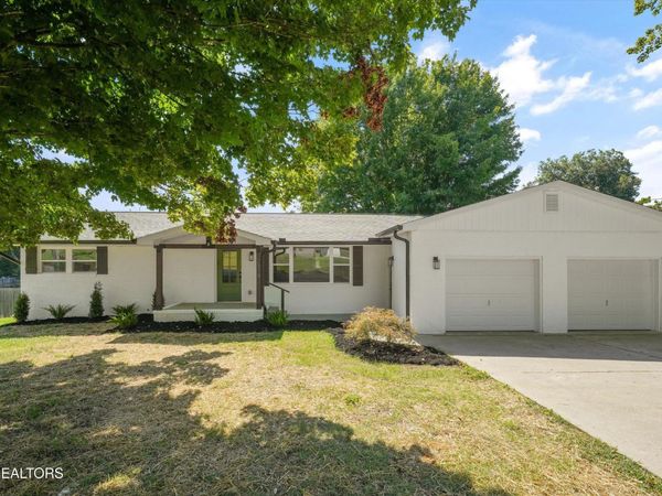2314 Martel Rd , Lenoir City, TN 37772