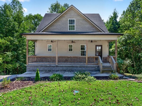 170 Shiloh Ln , Smithville, TN 37166