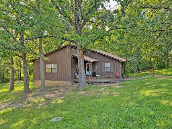 546 FLORENCE AVE , Selmer, TN 38375