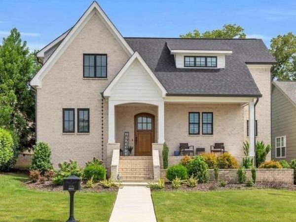 9257 Skyfall Drive, Ooltewah 37363