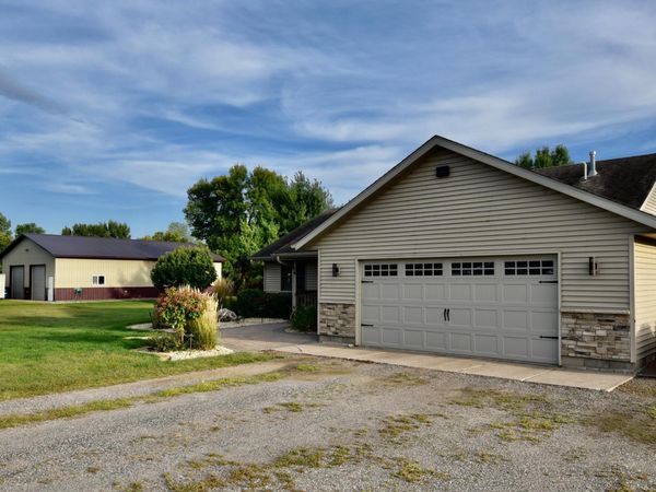 8809 Green Meadow Road , Milaca, MN 56353