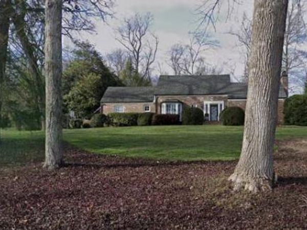 6925 Stone Mill Drive, Knoxville, TN 37919
