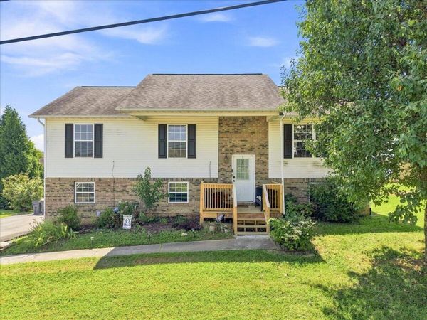 213 Tristan Road, Dandridge, TN 37725