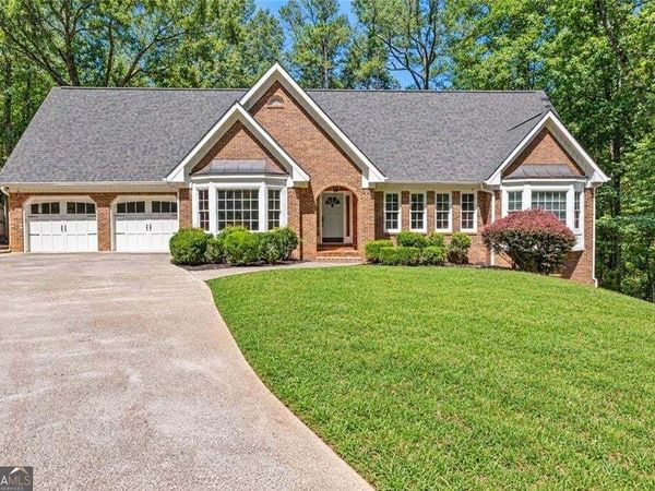 1230 Cliffpine Court SW, Marietta, GA 30064