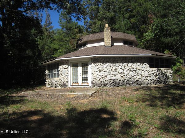 1934 Blue Ridge Road, Fulton, MS 38843