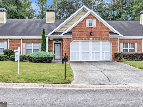 2585 Rosehill Circle, Lithia Springs, GA 30122