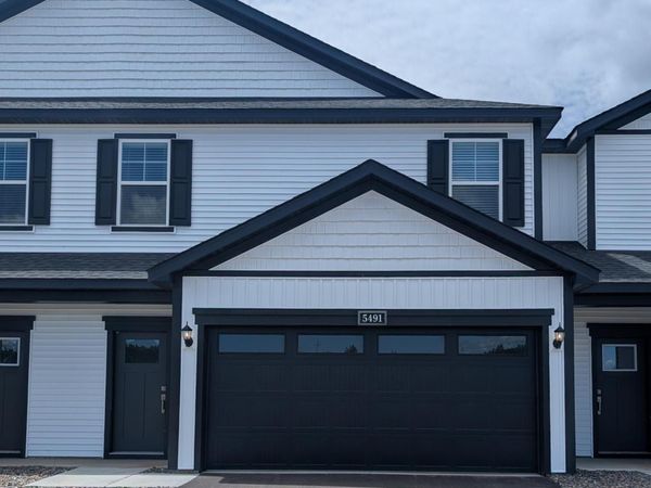 5491 Fall Meadow Trail , North Branch, MN 55056