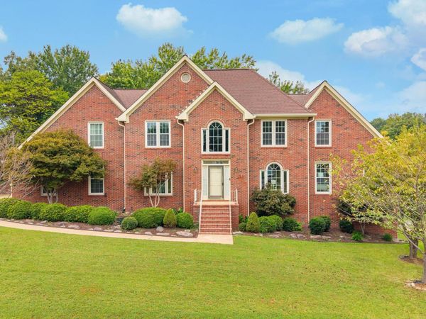 309 Shadow Walk Drive, Chattanooga 37421