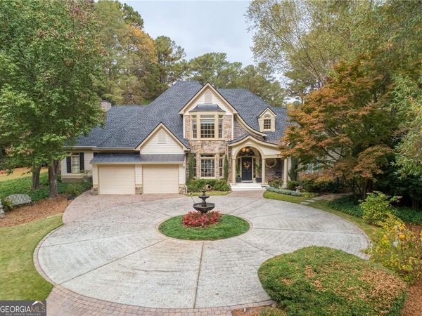 125 Claridge Drive, Sandy Springs, GA 30342