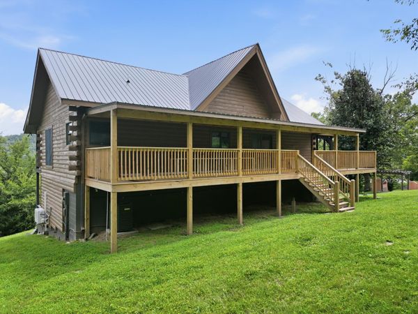 16 Eckert Ln , Pleasant Shade, TN 37145