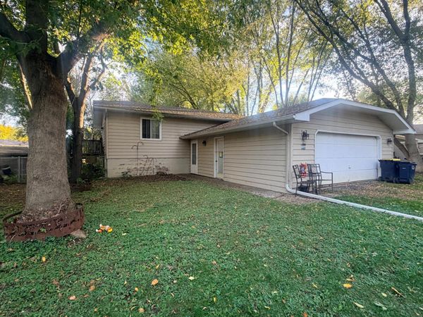 11465 Lakeview Road , Chisago City, MN 55013