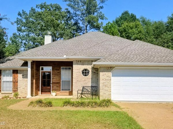 107 Chinkapin Cove, Pearl, MS 39208
